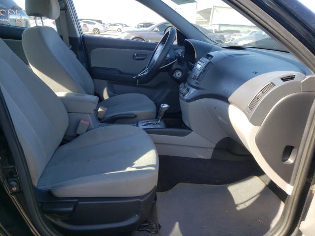 Photo 4 VIN: KMHDU4AD5AU183920 - HYUNDAI ELANTRA 