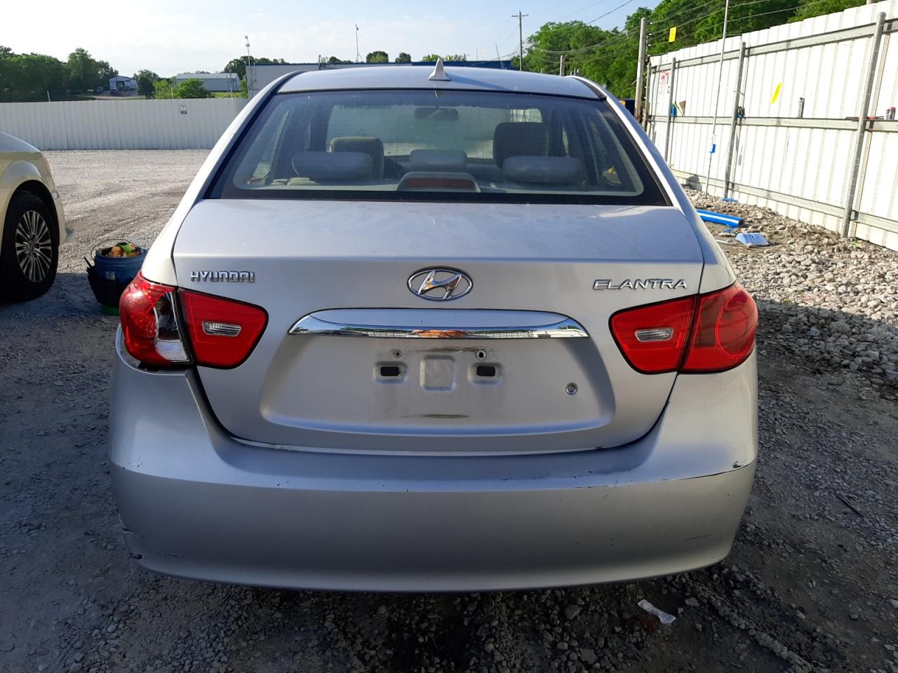 Photo 5 VIN: KMHDU4AD5AU890550 - HYUNDAI ELANTRA 