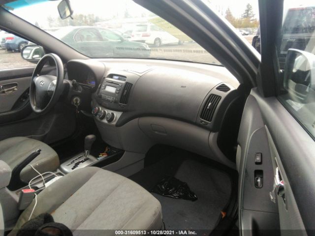 Photo 4 VIN: KMHDU4AD5AU895120 - HYUNDAI ELANTRA 