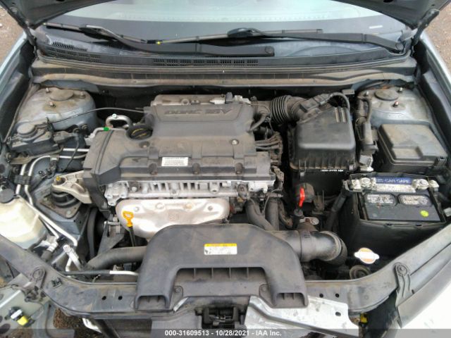 Photo 9 VIN: KMHDU4AD5AU895120 - HYUNDAI ELANTRA 