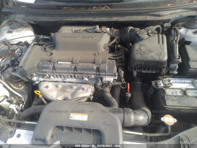 Photo 9 VIN: KMHDU4AD5AU923224 - HYUNDAI ELANTRA 