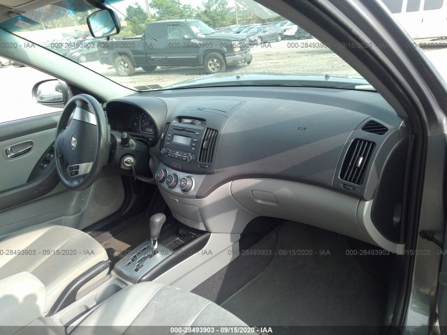 Photo 4 VIN: KMHDU4AD5AU946518 - HYUNDAI ELANTRA 