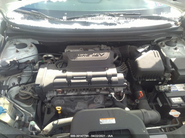 Photo 9 VIN: KMHDU4AD5AU998442 - HYUNDAI ELANTRA 