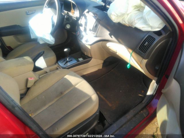 Photo 4 VIN: KMHDU4AD6AU104805 - HYUNDAI ELANTRA 