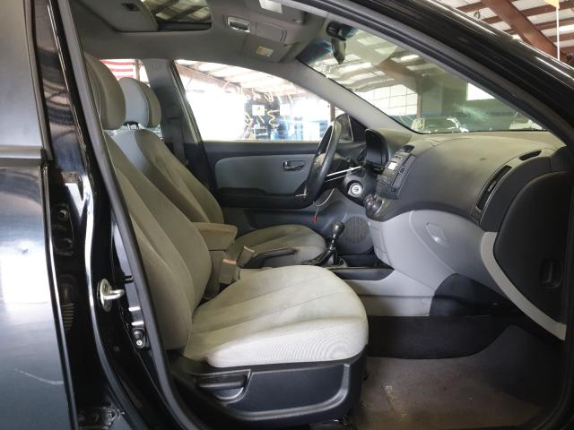 Photo 4 VIN: KMHDU4AD6AU110636 - HYUNDAI ELANTRA 