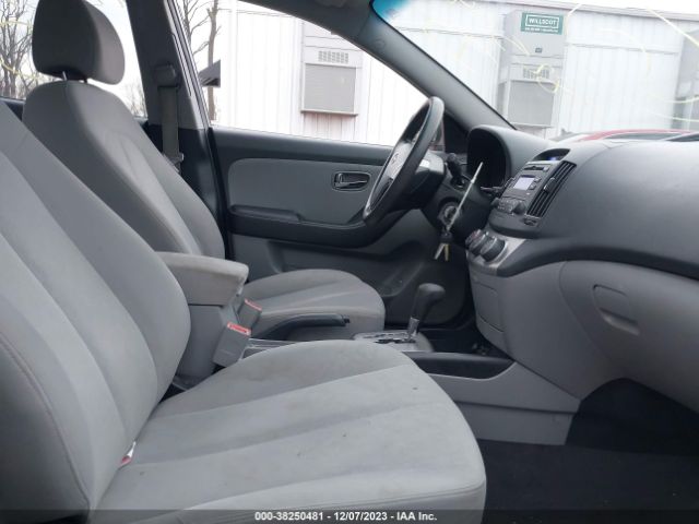 Photo 4 VIN: KMHDU4AD6AU135309 - HYUNDAI ELANTRA 