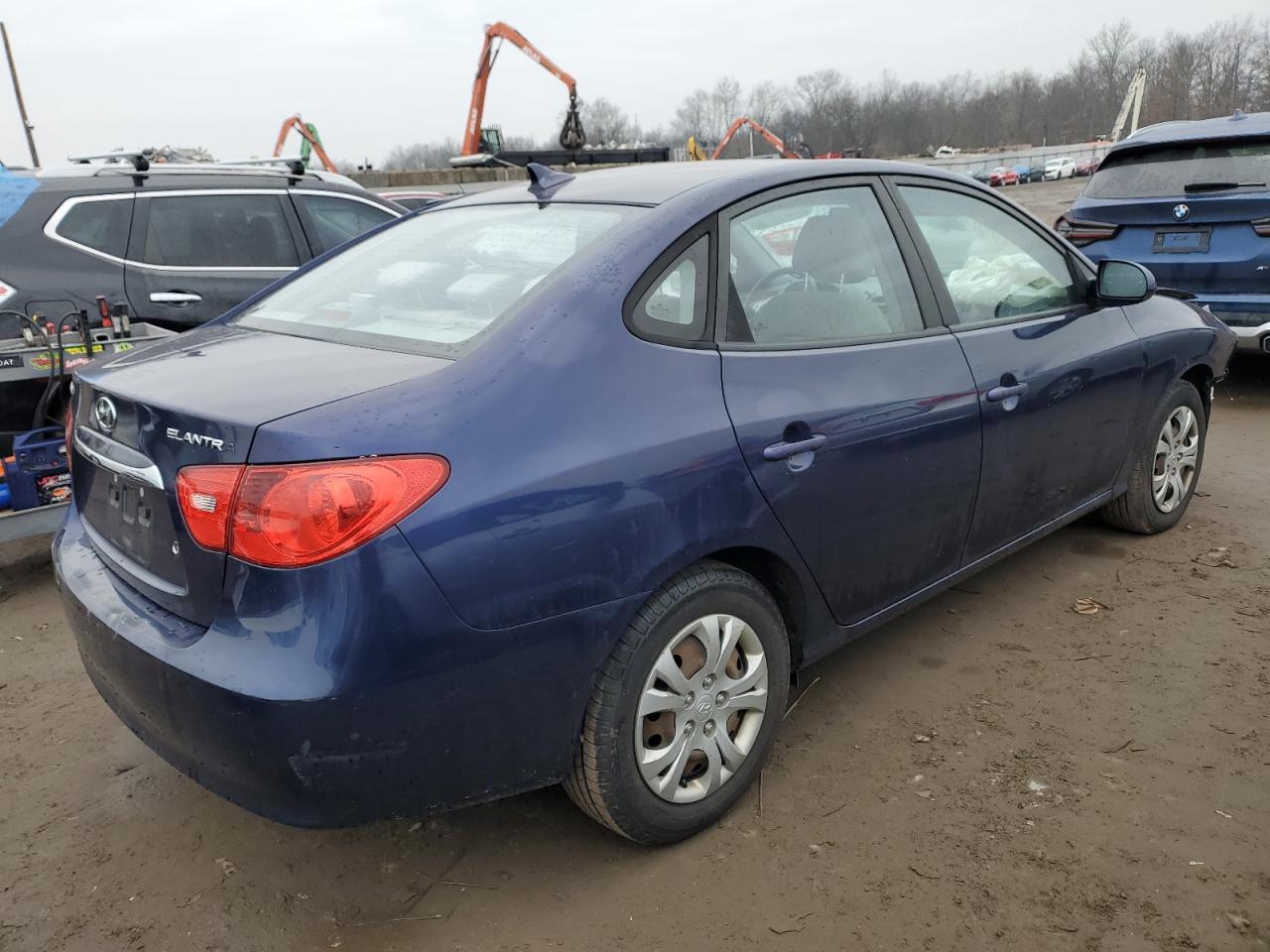 Photo 2 VIN: KMHDU4AD6AU160405 - HYUNDAI ELANTRA 