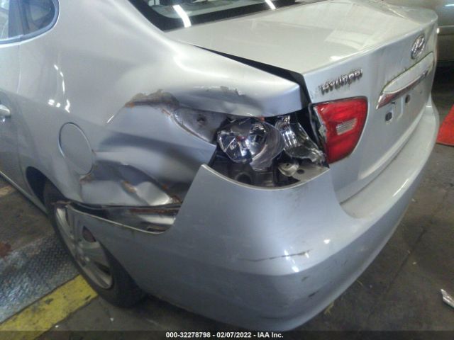 Photo 5 VIN: KMHDU4AD6AU865785 - HYUNDAI ELANTRA 