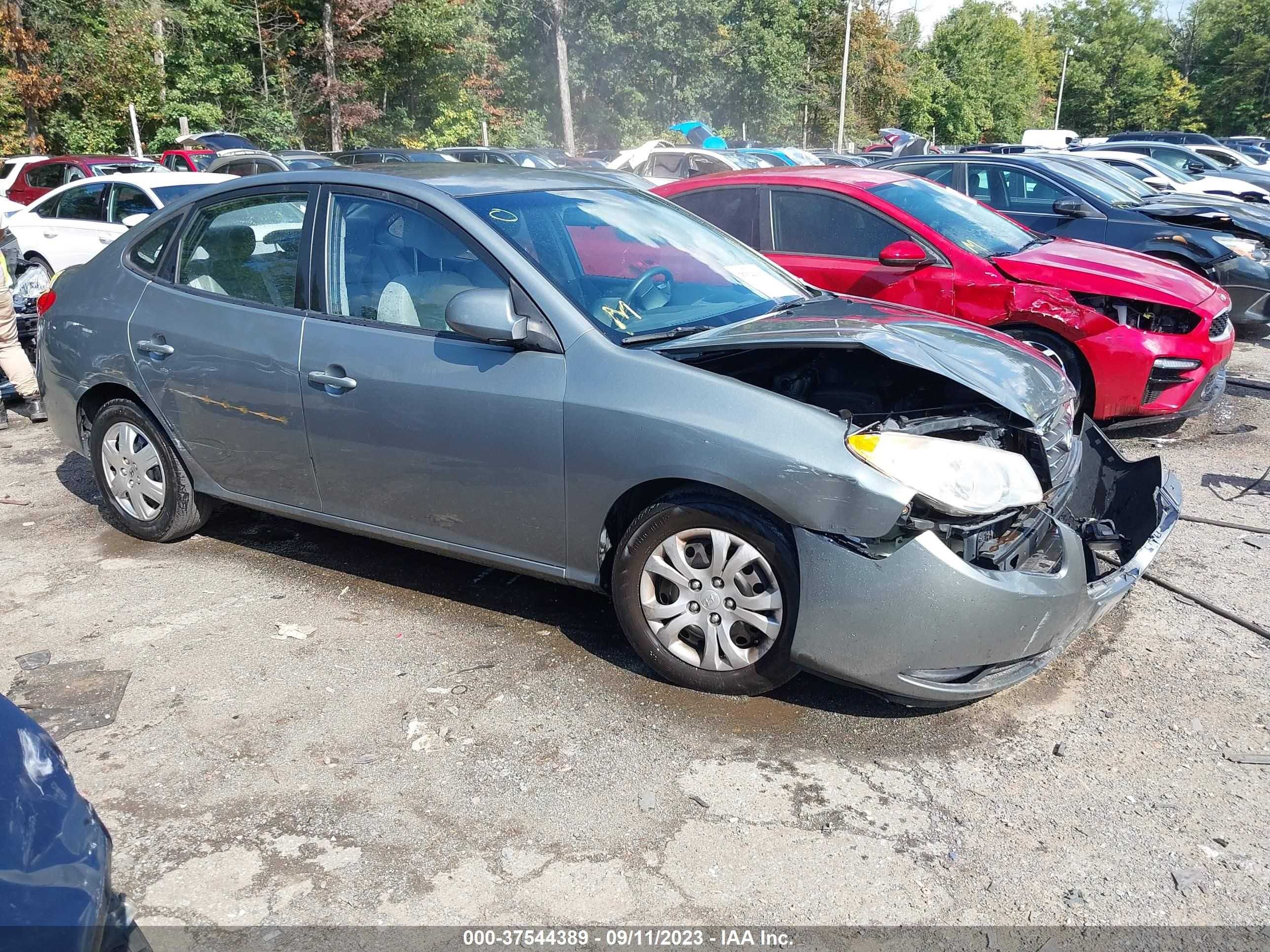 Photo 0 VIN: KMHDU4AD6AU977812 - HYUNDAI ELANTRA 