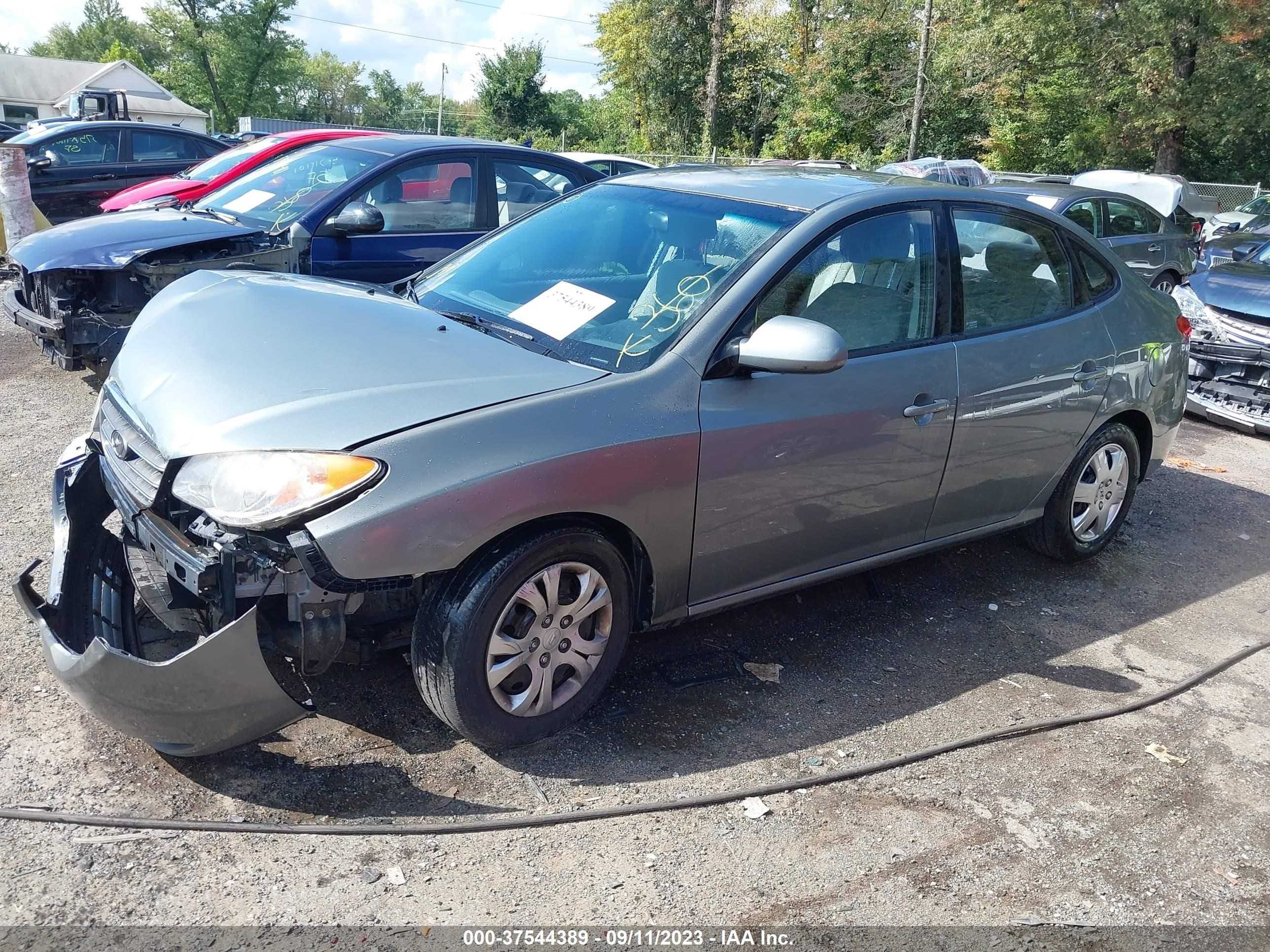 Photo 1 VIN: KMHDU4AD6AU977812 - HYUNDAI ELANTRA 