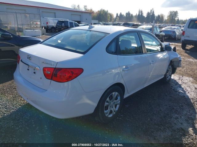 Photo 3 VIN: KMHDU4AD7AU058885 - HYUNDAI ELANTRA 