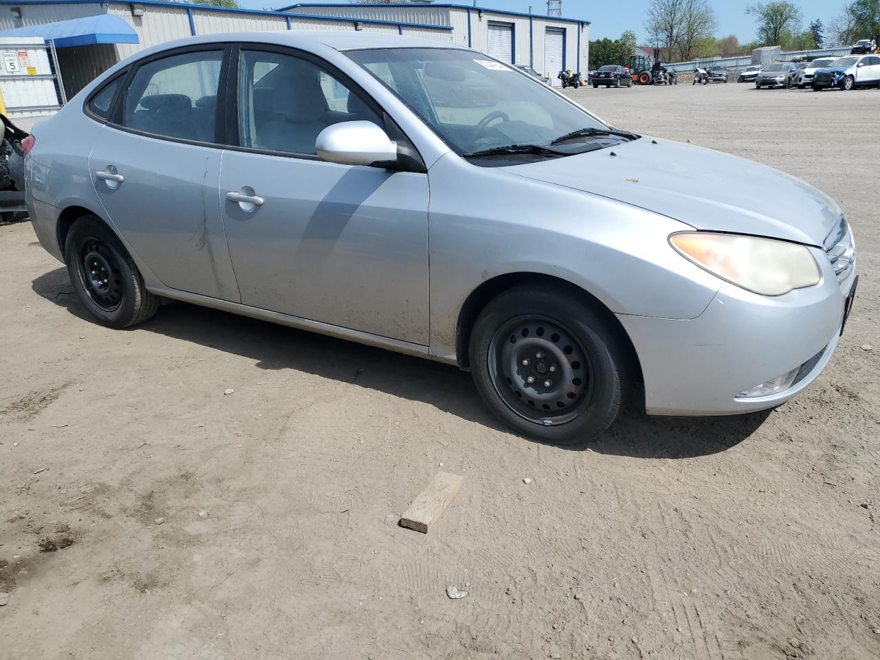 Photo 3 VIN: KMHDU4AD7AU164799 - HYUNDAI ELANTRA 