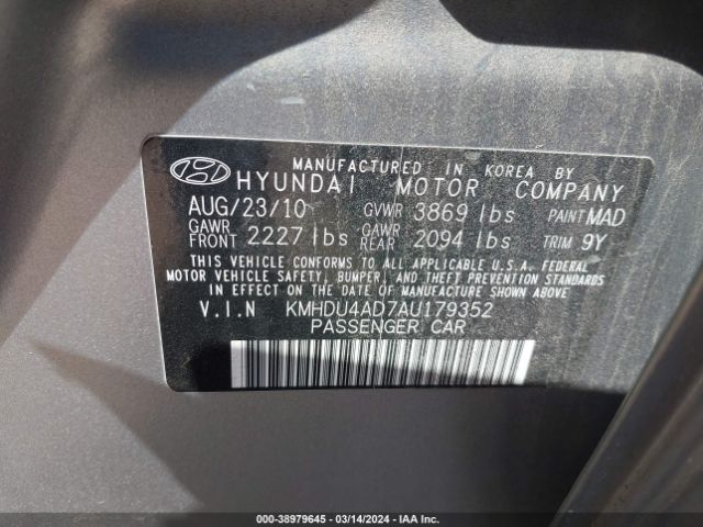 Photo 8 VIN: KMHDU4AD7AU179352 - HYUNDAI ELANTRA 