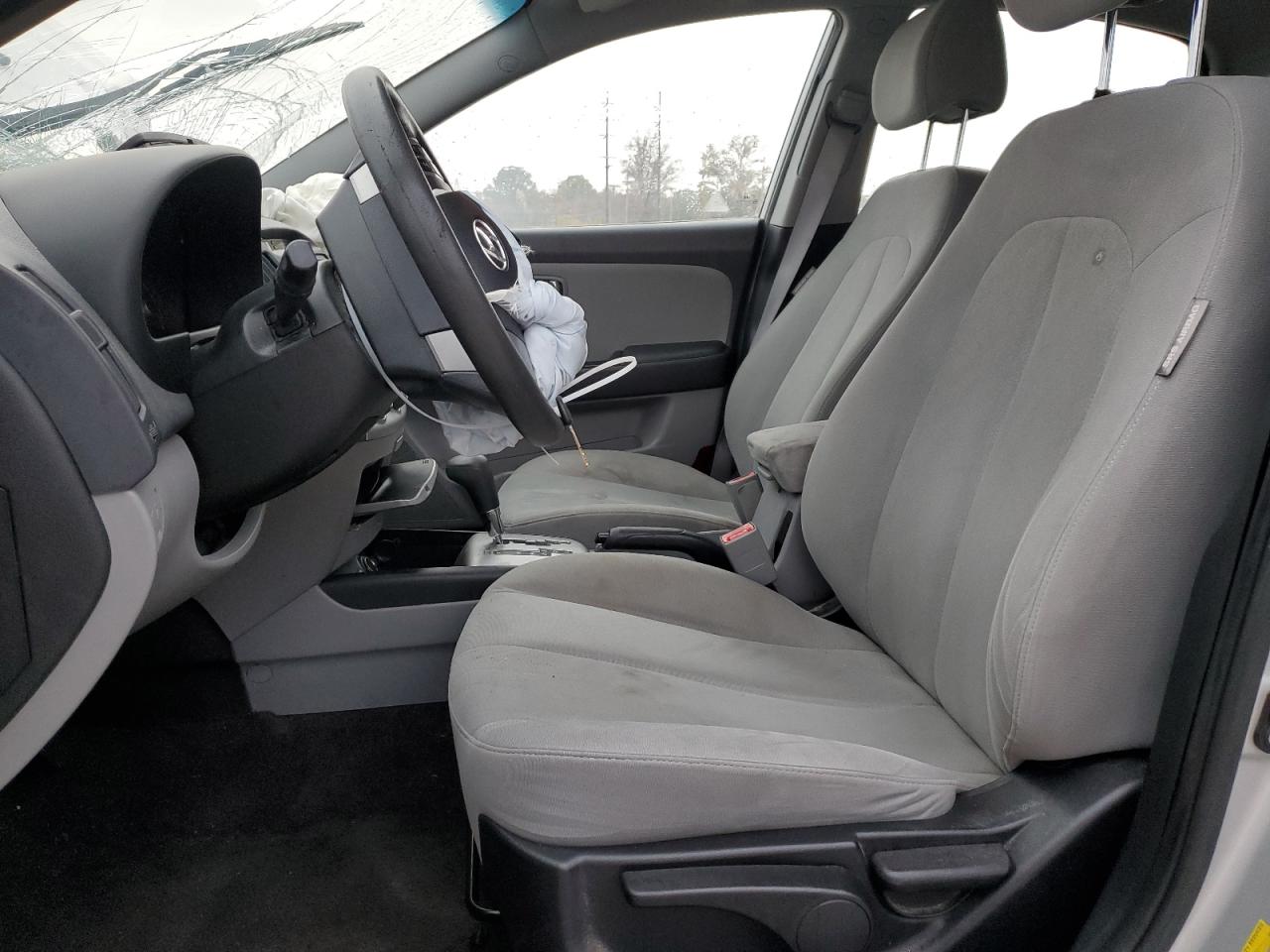 Photo 6 VIN: KMHDU4AD7AU184762 - HYUNDAI ELANTRA 