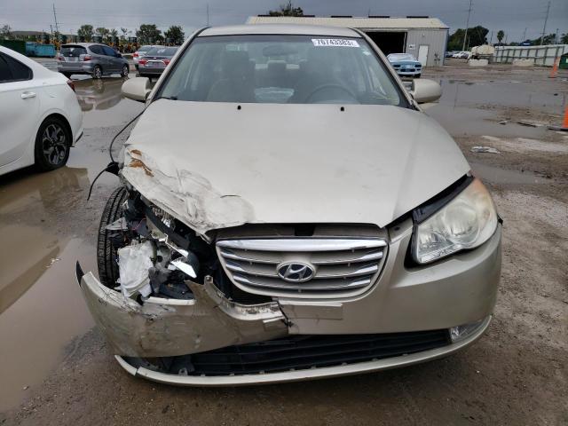 Photo 4 VIN: KMHDU4AD7AU918882 - HYUNDAI ELANTRA 