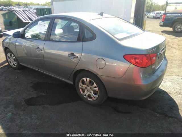 Photo 2 VIN: KMHDU4AD8AU076537 - HYUNDAI ELANTRA 