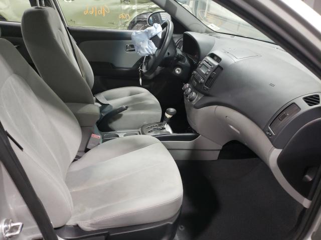 Photo 4 VIN: KMHDU4AD8AU188822 - HYUNDAI ELANTRA BL 