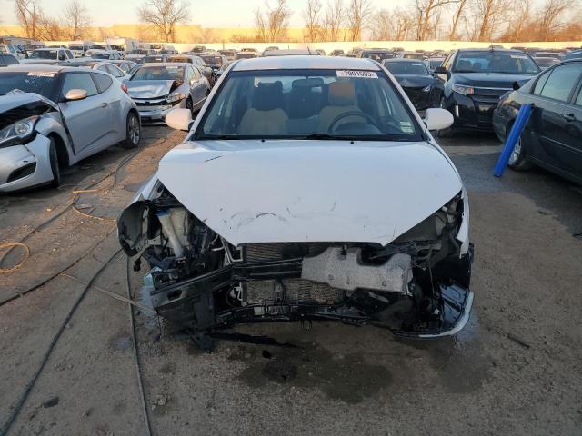 Photo 4 VIN: KMHDU4AD8AU937196 - HYUNDAI ELANTRA 