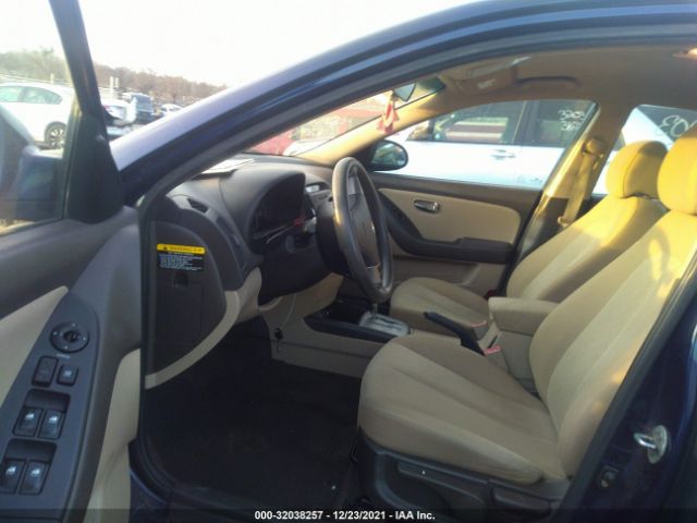 Photo 4 VIN: KMHDU4AD9AU130492 - HYUNDAI ELANTRA 