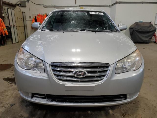 Photo 4 VIN: KMHDU4AD9AU142321 - HYUNDAI ELANTRA 