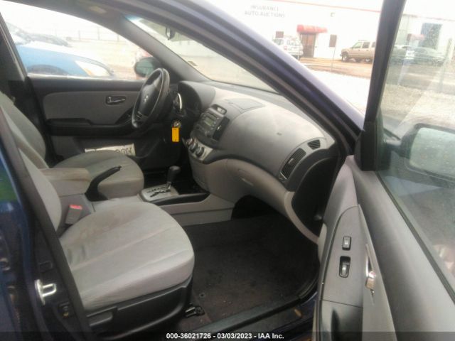 Photo 4 VIN: KMHDU4AD9AU172824 - HYUNDAI ELANTRA 