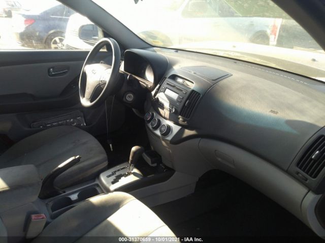 Photo 4 VIN: KMHDU4AD9AU864646 - HYUNDAI ELANTRA 