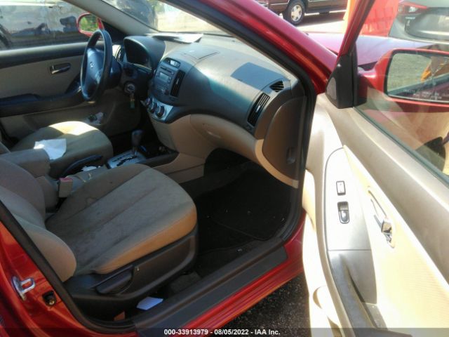 Photo 4 VIN: KMHDU4AD9AU871449 - HYUNDAI ELANTRA 