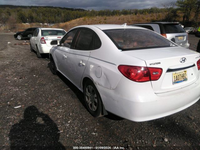 Photo 2 VIN: KMHDU4AD9AU972619 - HYUNDAI ELANTRA 