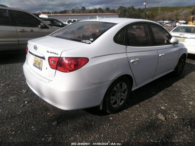 Photo 3 VIN: KMHDU4AD9AU972619 - HYUNDAI ELANTRA 