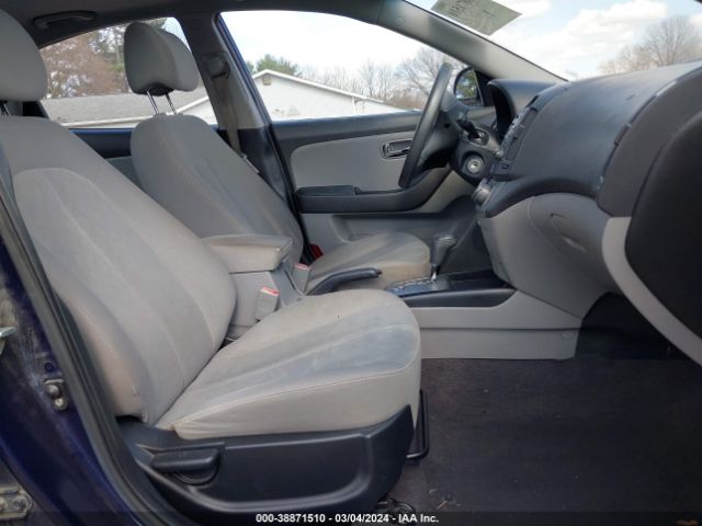 Photo 4 VIN: KMHDU4ADXAU064647 - HYUNDAI ELANTRA 