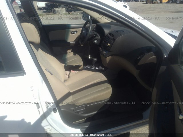 Photo 4 VIN: KMHDU4ADXAU838041 - HYUNDAI ELANTRA 