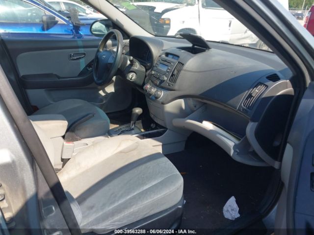 Photo 4 VIN: KMHDU4ADXAU861240 - HYUNDAI ELANTRA 