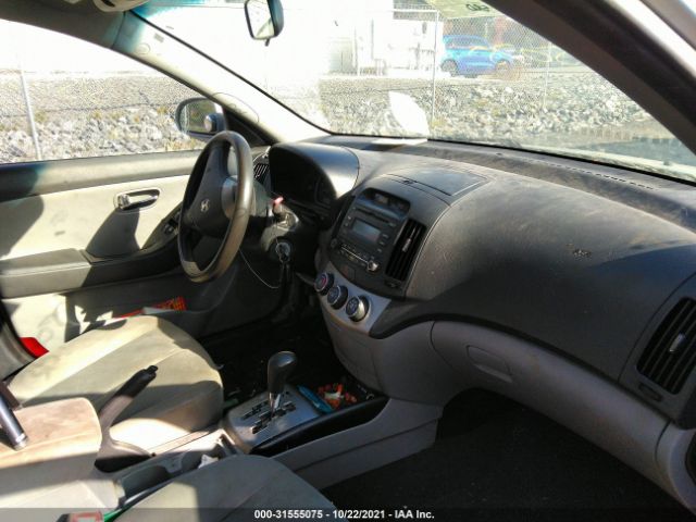 Photo 4 VIN: KMHDU4ADXAU893489 - HYUNDAI ELANTRA 