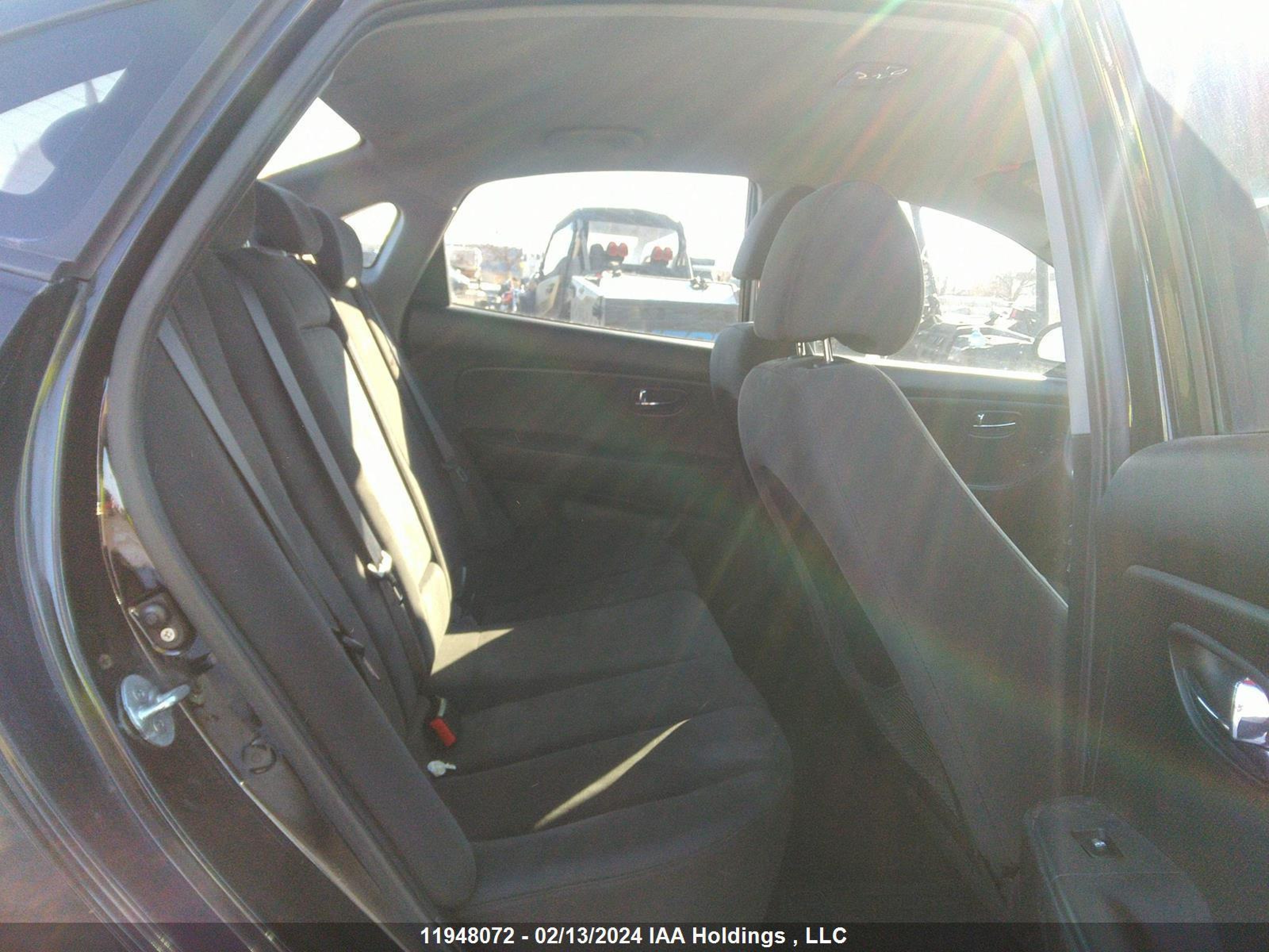 Photo 7 VIN: KMHDU4BD5AU023020 - HYUNDAI ELANTRA 