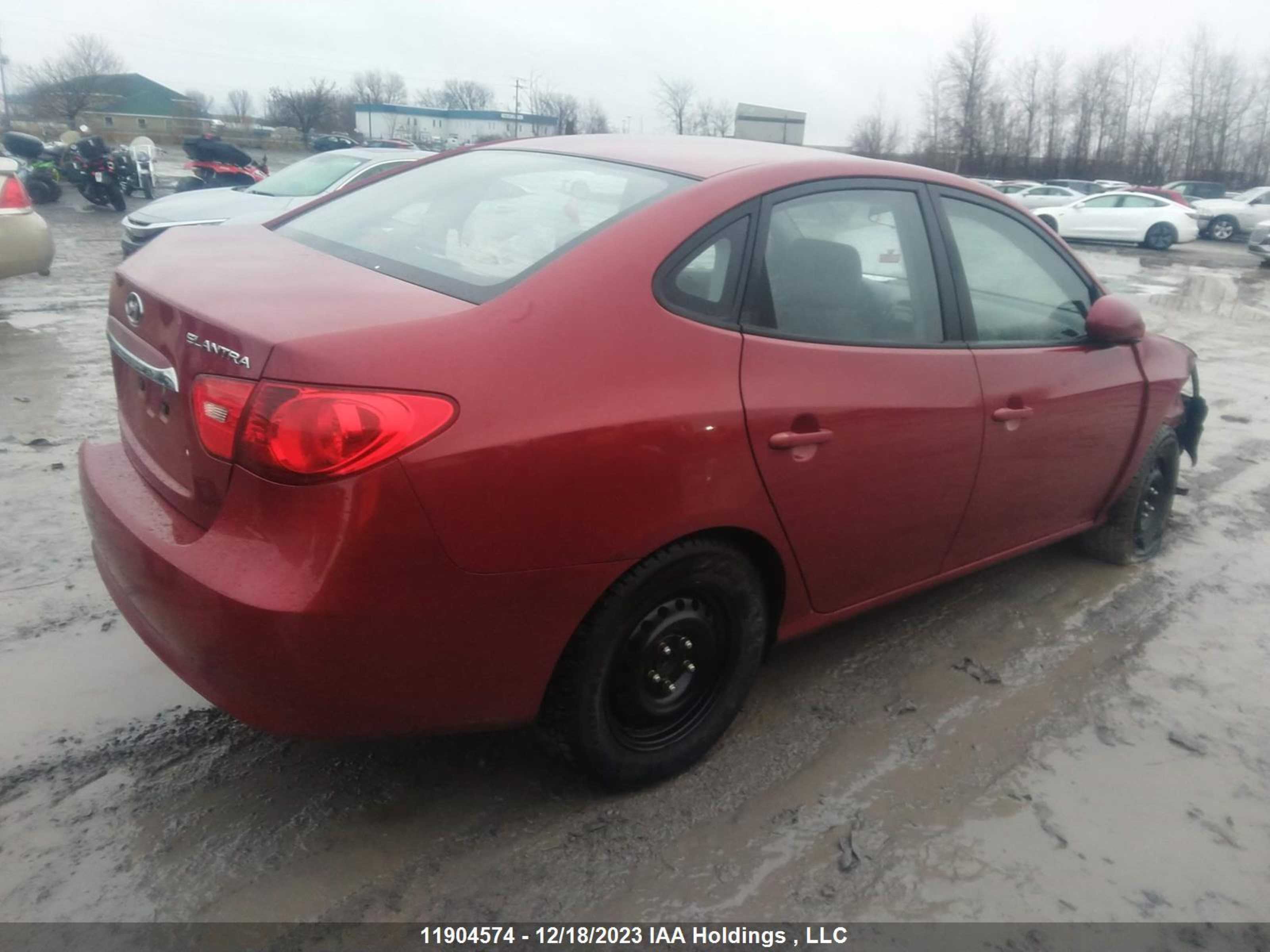 Photo 3 VIN: KMHDU4BD5AU093679 - HYUNDAI ELANTRA 