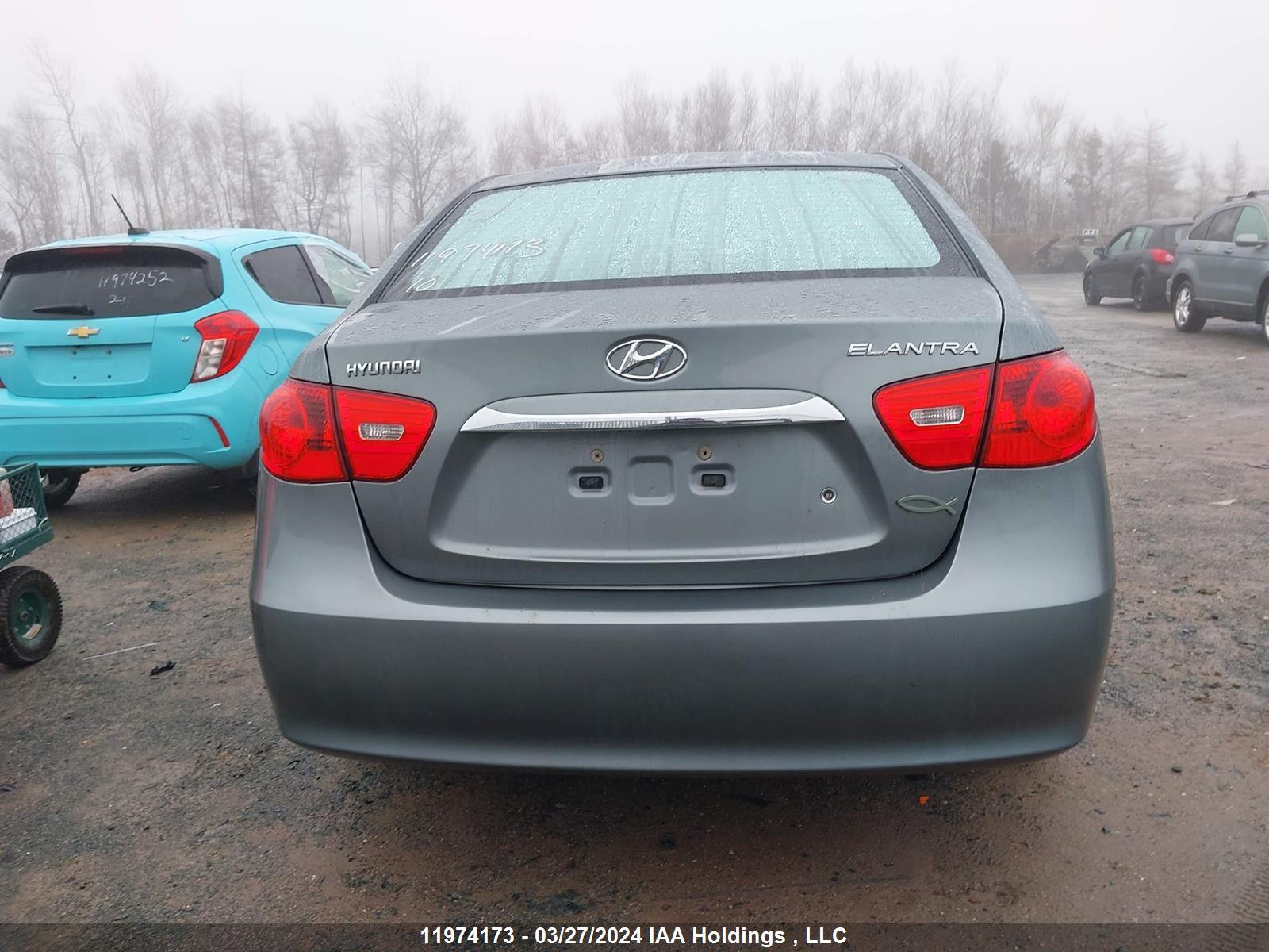 Photo 16 VIN: KMHDU4BD9AU936217 - HYUNDAI ELANTRA 