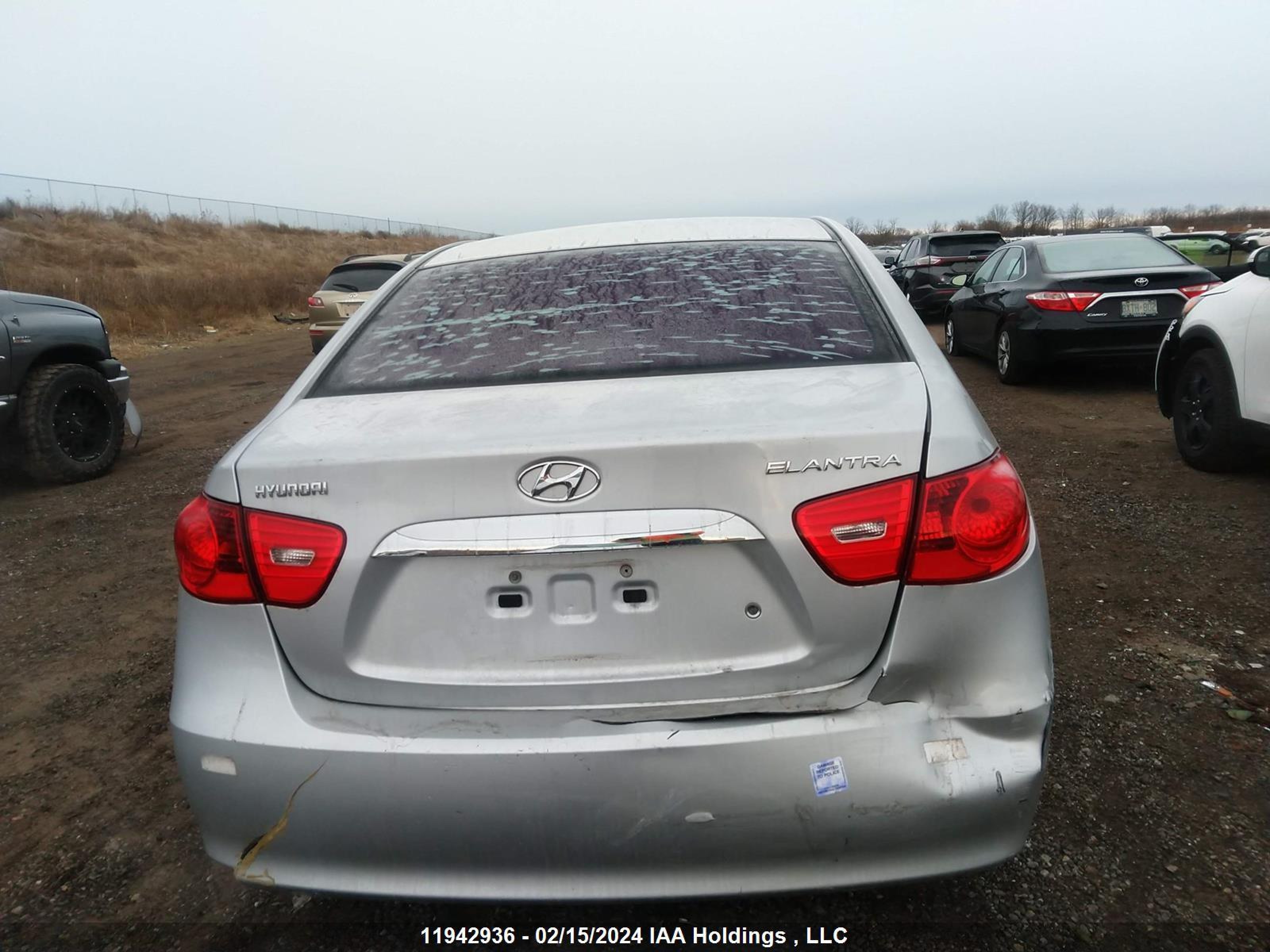 Photo 15 VIN: KMHDU4BDXAU880871 - HYUNDAI ELANTRA 