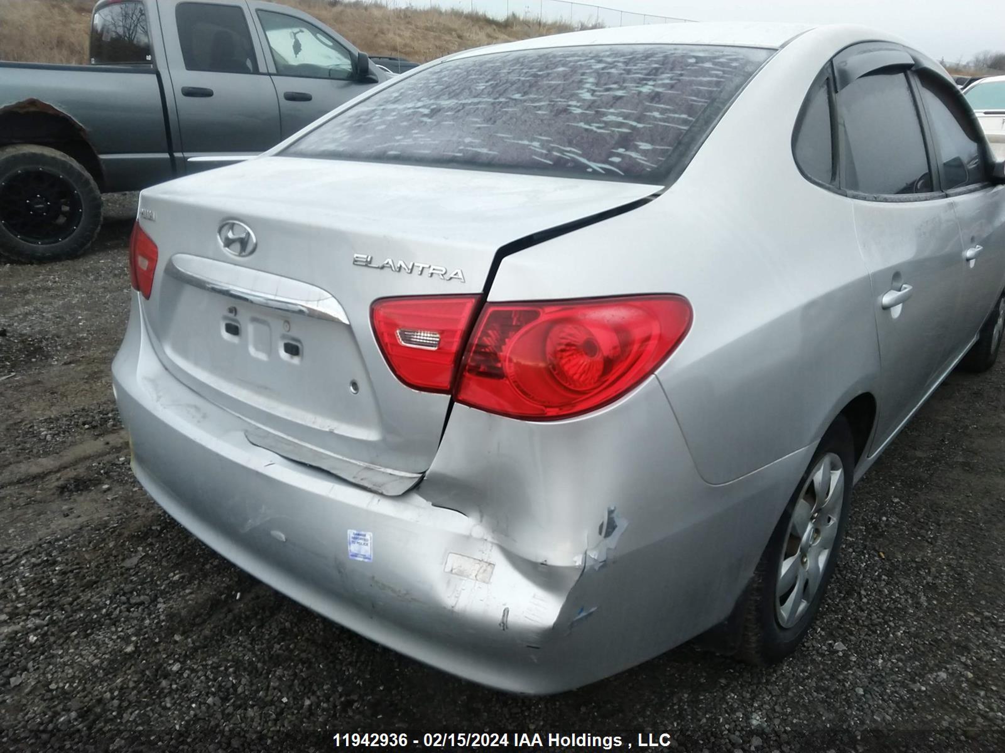 Photo 5 VIN: KMHDU4BDXAU880871 - HYUNDAI ELANTRA 