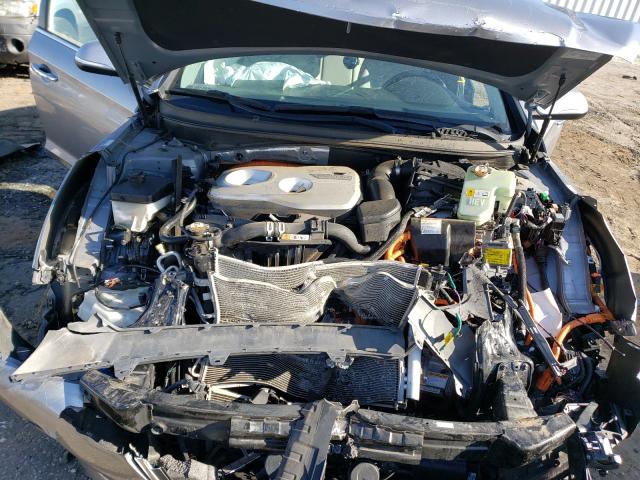 Photo 6 VIN: KMHE14L20GA037038 - HYUNDAI SONATA PLU 