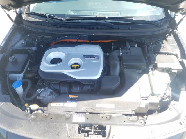 Photo 6 VIN: KMHE14L21GA021365 - HYUNDAI SONATA PLU 