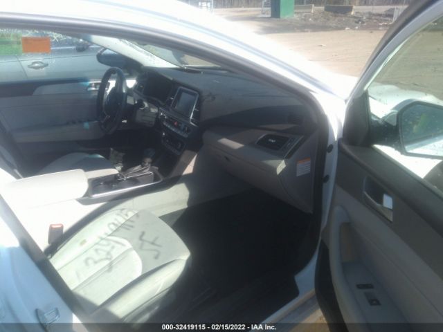 Photo 4 VIN: KMHE14L22KA090154 - HYUNDAI SONATA PLUG-IN HYBRID 