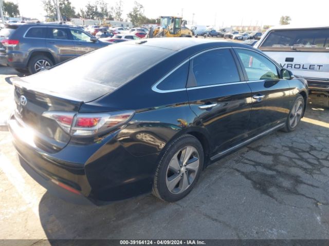 Photo 3 VIN: KMHE14L23GA031055 - HYUNDAI SONATA PLUG-IN HYBRID 