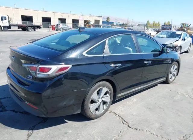 Photo 3 VIN: KMHE14L29GA031058 - HYUNDAI SONATA 