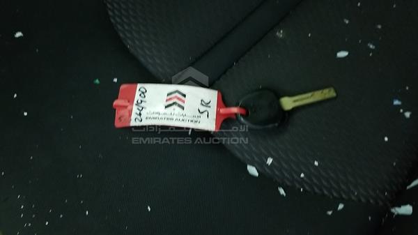 Photo 4 VIN: KMHE241G2FA041523 - HYUNDAI SONATA 