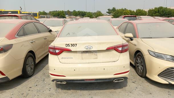 Photo 6 VIN: KMHE241G2HA347429 - HYUNDAI SONATA 