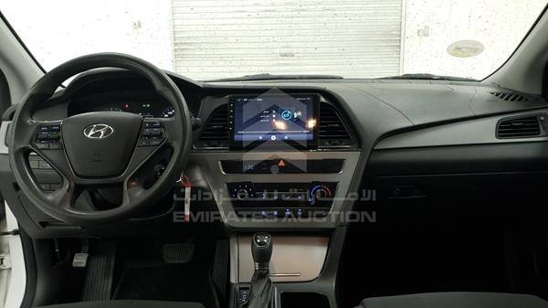 Photo 15 VIN: KMHE241G3FA029025 - HYUNDAI SONATA 