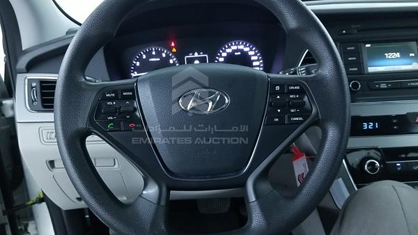 Photo 13 VIN: KMHE241G3FA094716 - HYUNDAI SONATA 