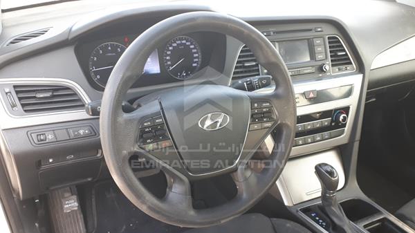 Photo 14 VIN: KMHE241G7GA124222 - HYUNDAI SONATA 