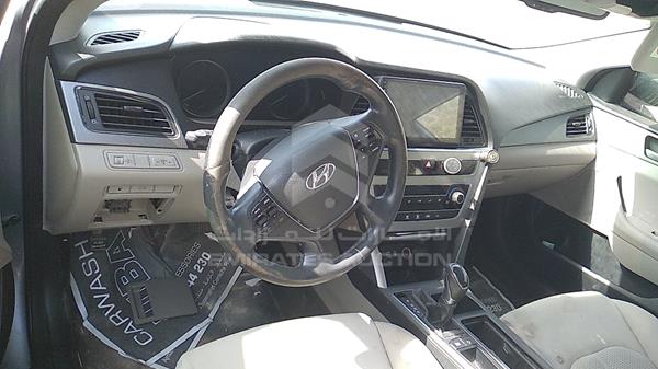 Photo 13 VIN: KMHE241G9GA124111 - HYUNDAI SONATA 