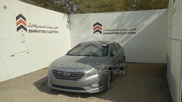 Photo 5 VIN: KMHE241G9GA124111 - HYUNDAI SONATA 